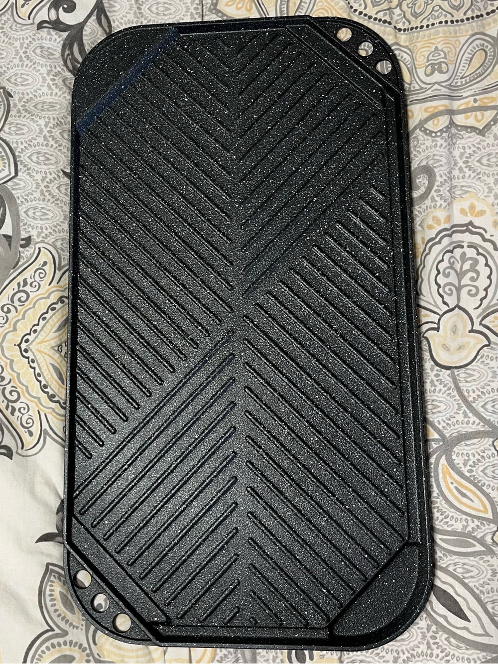 The Rock by Starfrit 10.6 x 19.5 Reversible Grill/Griddle - EUC